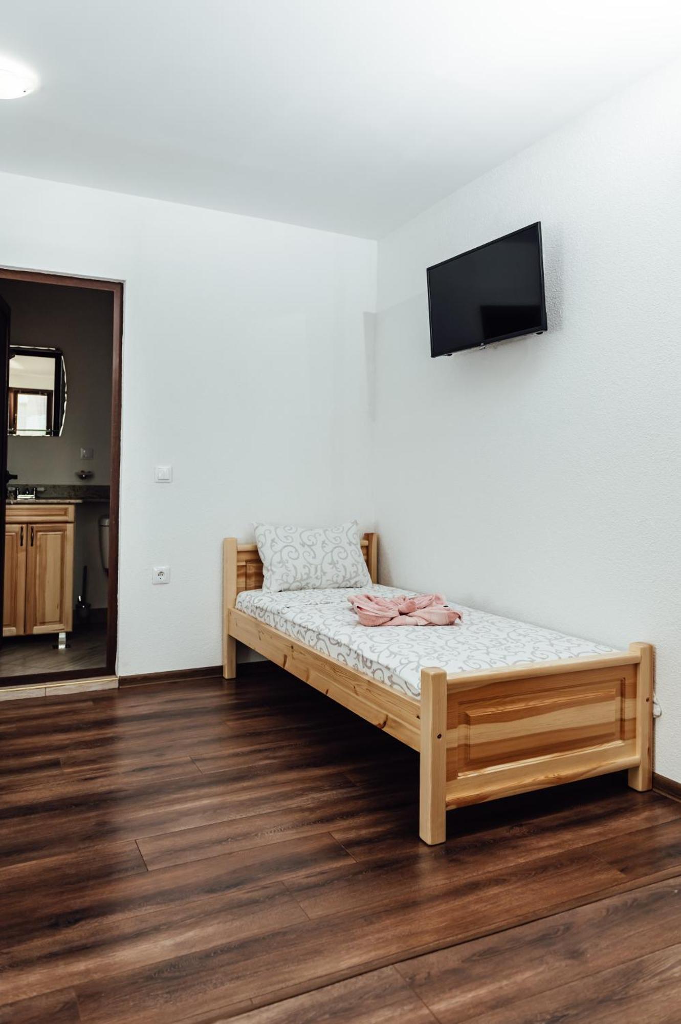 Guesthouse Juli Sapareva Banya Ngoại thất bức ảnh
