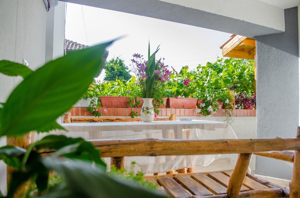 Guesthouse Juli Sapareva Banya Ngoại thất bức ảnh