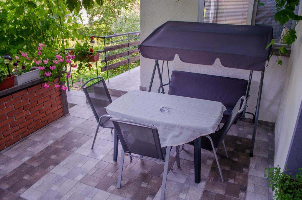 Guesthouse Juli Sapareva Banya Ngoại thất bức ảnh